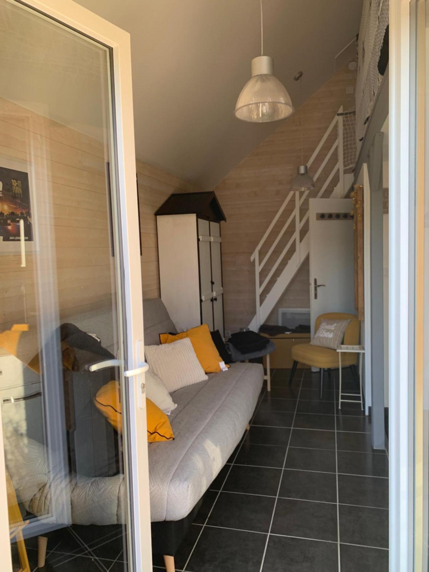 Joli Studio Mezzanine Proche Pole Europeen Yvre-l'Eveque Exterior photo